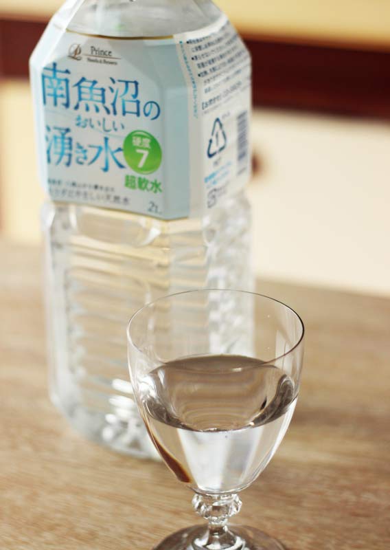 新潟のお米専門店-いなほんぽ- / 南魚沼のおいしい湧き水2リットル×6本